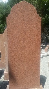 Памятник 49